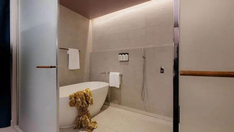 Süit, 1 En Büyük (King) Boy Yatak, Balkon, Şehir Manzaralı (High Floor)