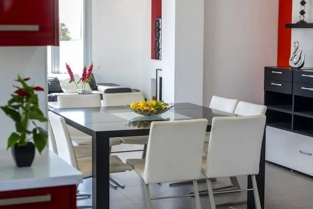 Villa, 4 Yatak Odası, Kişiye Özel Havuzlu