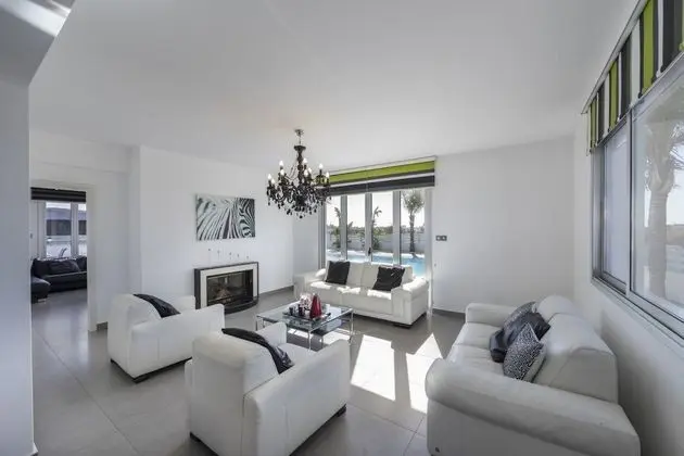 Villa, 4 Yatak Odası, Kişiye Özel Havuzlu