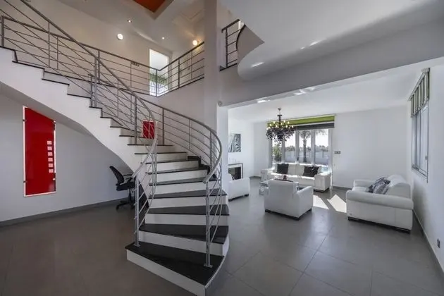 Villa, 4 Yatak Odası, Kişiye Özel Havuzlu