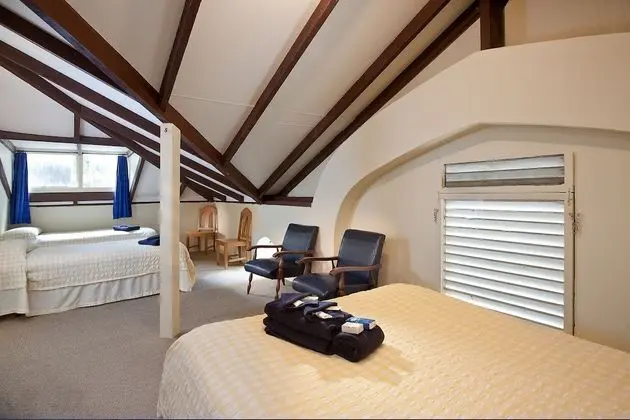 Stable Family Room, Shared Bathroom (includes Entry to Castle & Gardens)