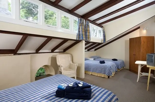 Stable Family Room, Shared Bathroom (includes Entry to Castle & Gardens)