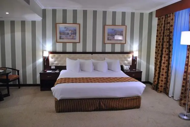 Standard Oda, 1 En Büyük (King) Boy Yatak