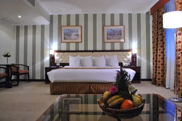 Standard Oda, 1 En Büyük (King) Boy Yatak