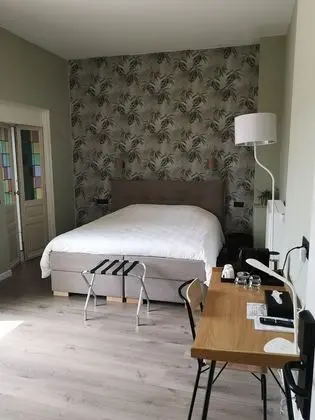 Family Tek Büyük Yataklı Oda