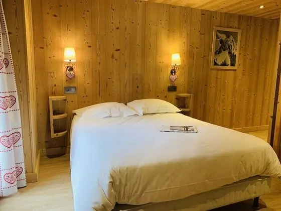 Classic Tek Büyük Yataklı Oda