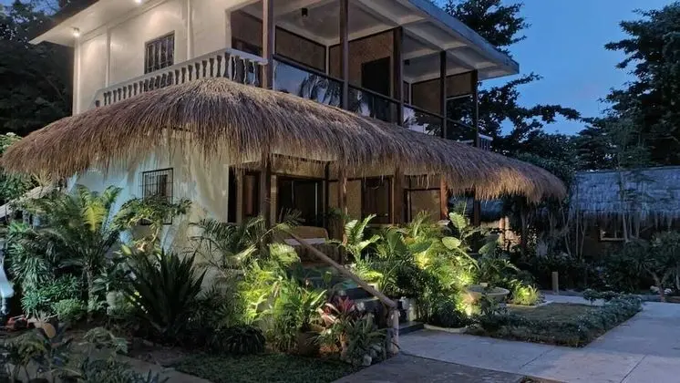 Comfort Tek Büyük Yataklı Oda, Havuz Kullanımı, Deniz Manzaralı