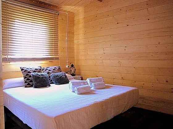 Kulübe, 2 Yatak Odası (1)