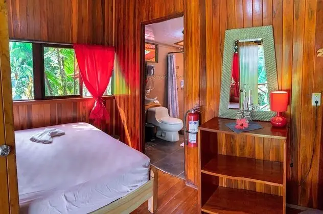 Tek Büyük Yataklı Oda