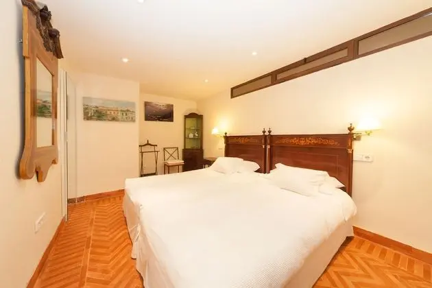 Apart Daire, 3 Yatak Odası (La Gran Casa de Moratín)