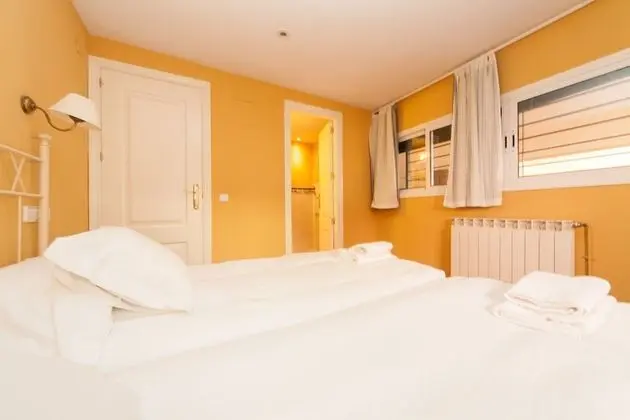 Apart Daire, 3 Yatak Odası (La Gran Casa de Moratín)