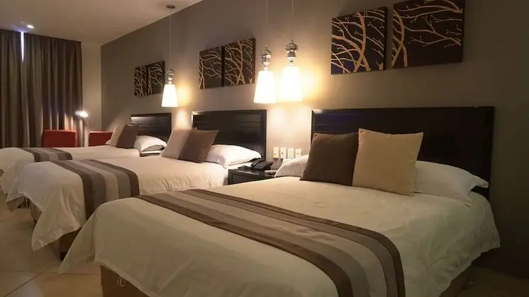 Standard Üç Kişilik Oda (3 Double Beds)