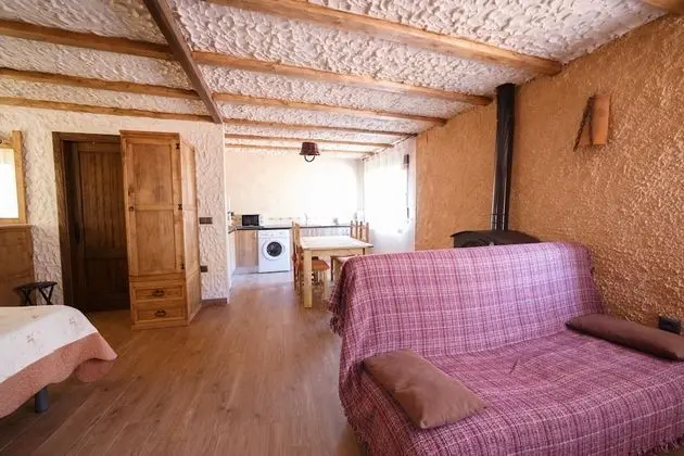 Stüdyo, Teras (La Serrana)