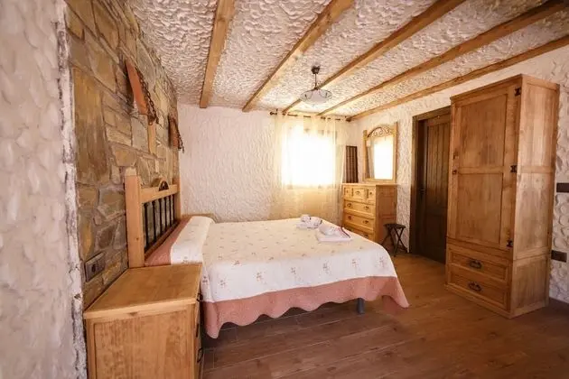 Stüdyo, Teras (La Serrana)