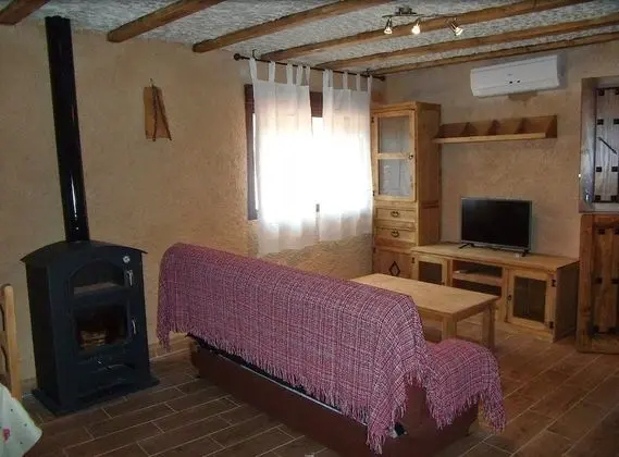 Stüdyo, Teras (La Serrana)