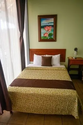 Triple Room with Terrace