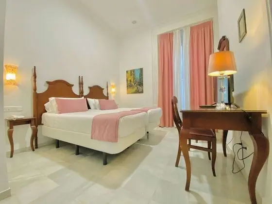 Tek Büyük Yataklı Oda, 1 Çift Kişilik veya 2 Tek Kişilik Yatak, Balkon