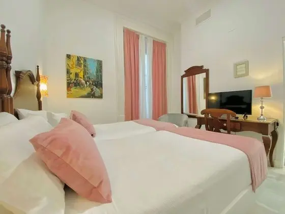 Tek Büyük Yataklı Oda, 1 Çift Kişilik veya 2 Tek Kişilik Yatak, Balkon