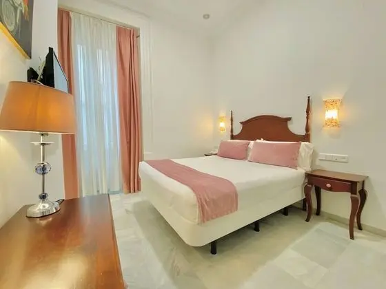 Tek Büyük Yataklı Oda, 1 Çift Kişilik veya 2 Tek Kişilik Yatak, Balkon