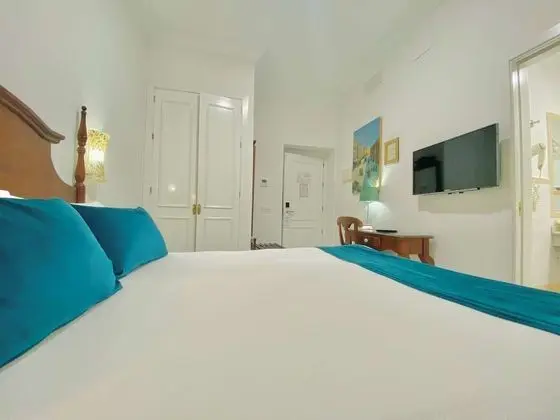 Tek Büyük Yataklı Oda, 1 Çift Kişilik veya 2 Tek Kişilik Yatak, Balkon