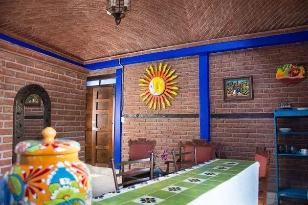 Traditional Çatı Katı (Loft)