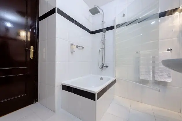 Tek Büyük veya İki Ayrı Yataklı Oda