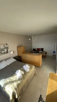 Standard Apart Daire, Göl Manzaralı