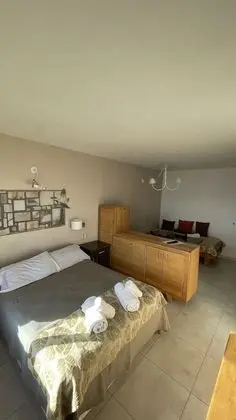 Standard Apart Daire, Göl Manzaralı