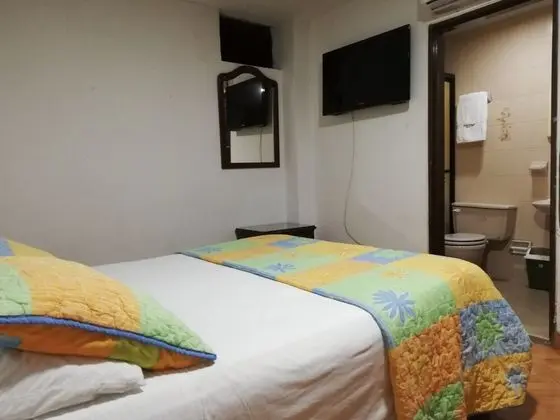 Standard Tek Büyük Yataklı Oda