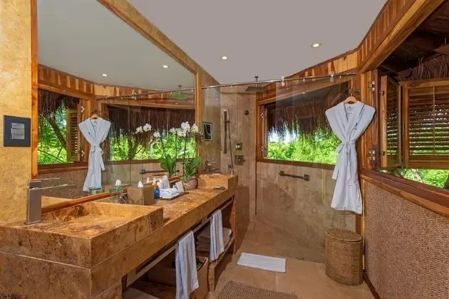 Bungalov, Deniz Manzaralı (Jacuzzi)