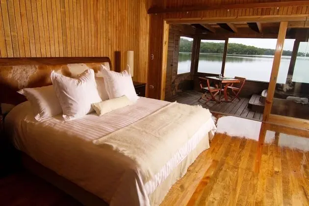 A Waterfront Suite Single