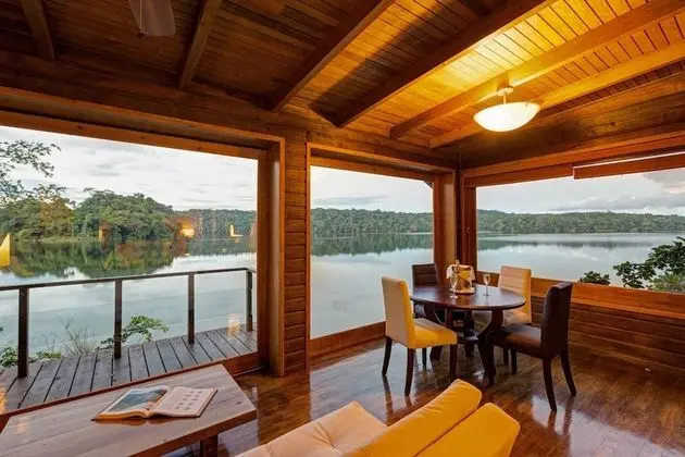 E Waterfront Master Suite Single