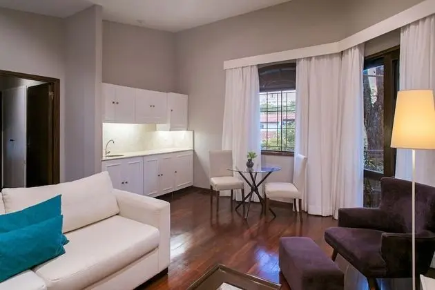 Family Apart Daire, 1 En Büyük (King) Boy Yatak ve Çekyat, Mutfak, Bahçeli