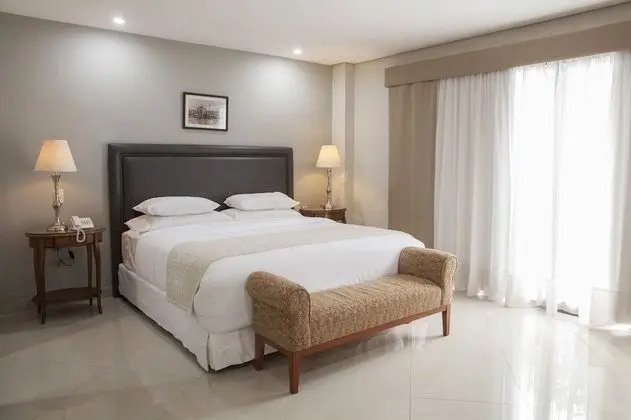 Premium Oda, 1 En Büyük (King) Boy Yatak