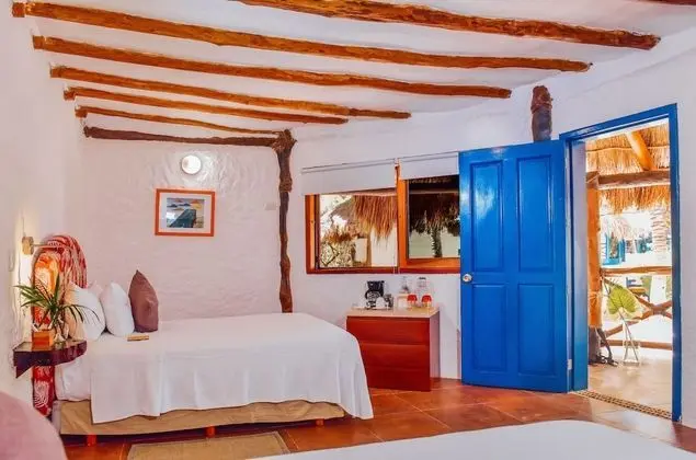 Bungalow, 1 King Bed, Garden View