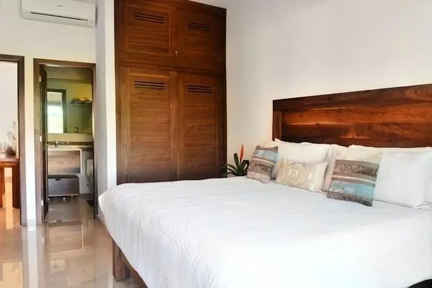 Downtown 3room Condo Olas 306