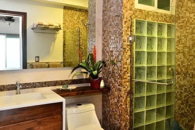 Downtown 3room Condo Olas 306