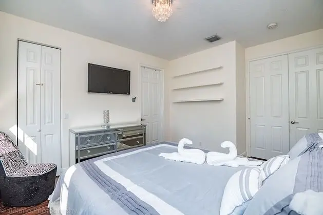 Luxury Sıra Ev, 3 Yatak Odası, Sıcak Su Havuzu, Bahçe Manzaralı
