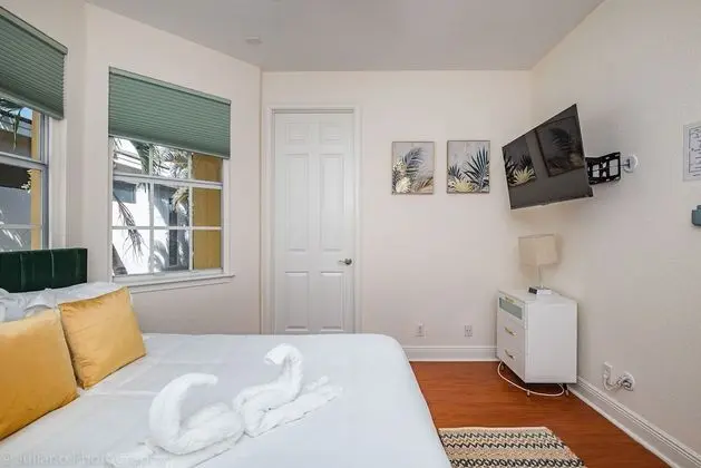 Luxury Sıra Ev, 3 Yatak Odası, Sıcak Su Havuzu, Bahçe Manzaralı