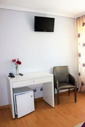 Comfort Tek Büyük veya İki Ayrı Yataklı Oda