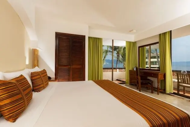 Ocean View with Balcony King Bed