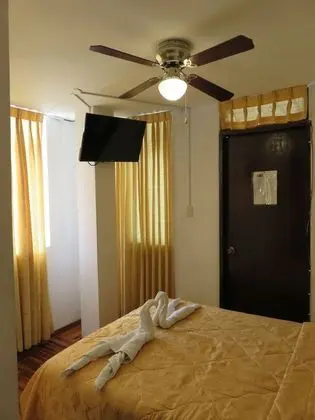 Standard Tek Büyük Yataklı Oda