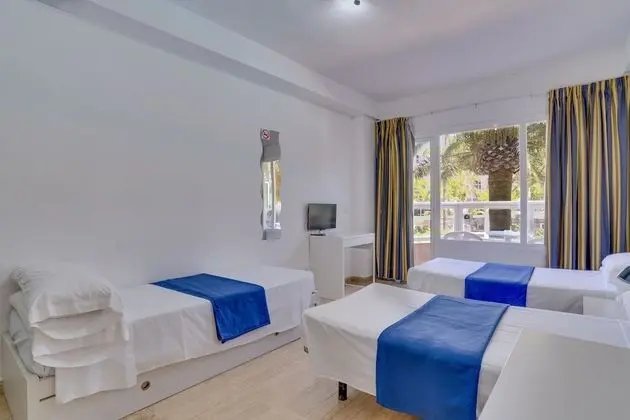 Stüdyo, Havuz Manzaralı
