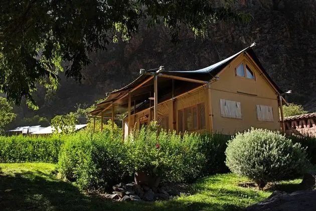 Group Tent / Carpa Grupal