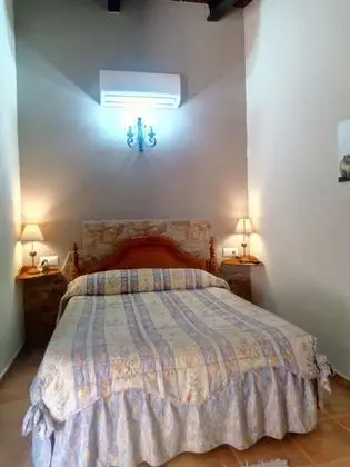 Tek Büyük Yataklı Oda, 1 Çift Kişilik Yatak