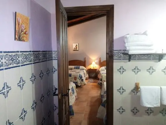 Tek Büyük Yataklı Oda, 1 Çift Kişilik Yatak