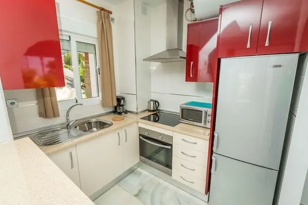 Apart Daire, 2 Yatak Odası, Teras, Bahçe Manzaralı