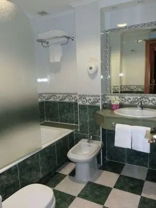 Tek Büyük Yataklı Oda (with extra bed)