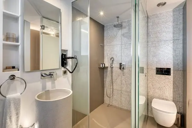 Deluxe Üç Kişilik Oda, Şehir Manzaralı