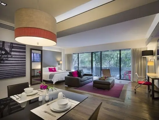 Master Suite, 1 King Bed